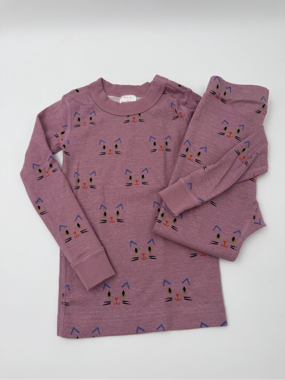 Hanna Andersson Cat Face Pajama Set Top 4